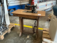 Condordia trapnaaimachine - afbeelding 1 van  5