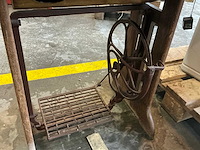 Condordia trapnaaimachine - afbeelding 3 van  5