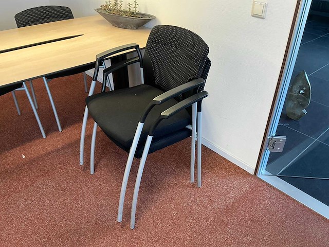 Conferentietafel met 4 stoelen - afbeelding 7 van  7