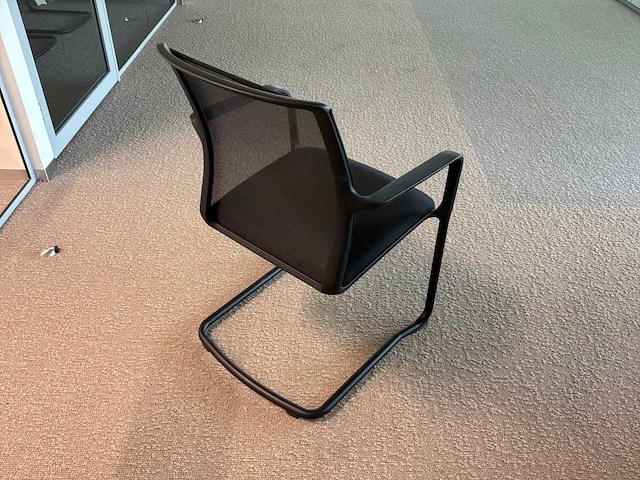 Conferentietafel met stoelen (3x) - afbeelding 6 van  6