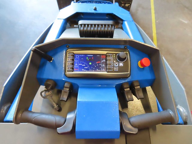 Conmeq - 2021 - as15 - mini loader elektrisch - afbeelding 14 van  20