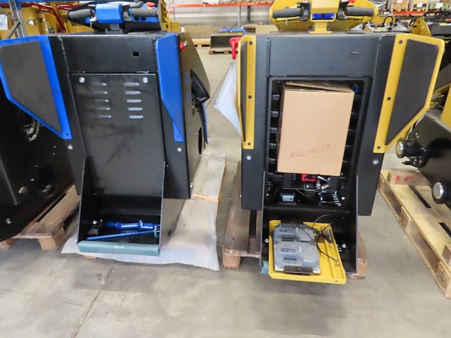 Conmeq - as15 - mini loader in opbouw (9x) - afbeelding 10 van  29