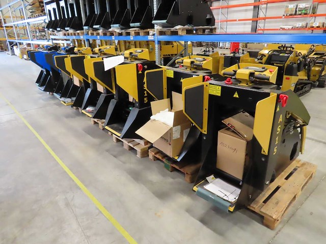 Conmeq - as15 - mini loader in opbouw (9x) - afbeelding 12 van  29