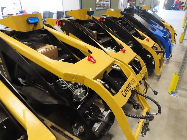 Conmeq - as15 - mini loader in opbouw (9x) - afbeelding 27 van  29