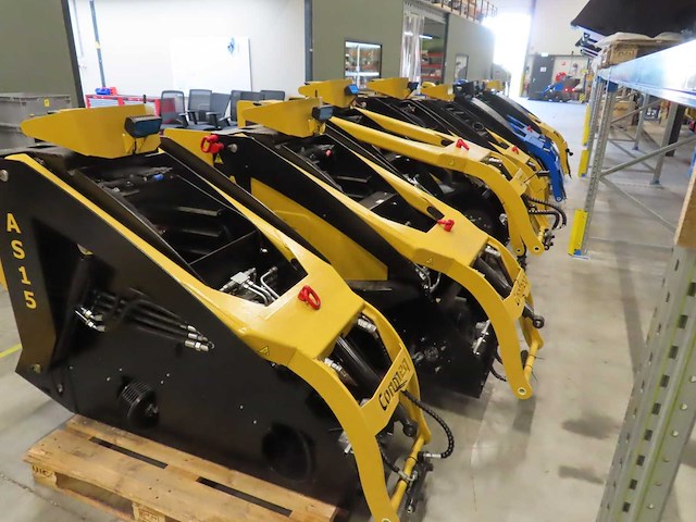 Conmeq - as15 - mini loader in opbouw (9x) - afbeelding 2 van  29