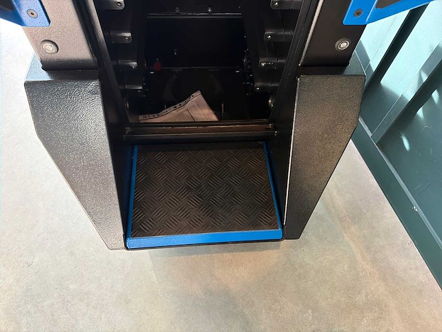 Conmeq as15 mini loader - showrooom model - afbeelding 7 van  7