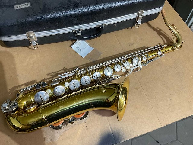 Conn 16m saxofoon - afbeelding 2 van  7