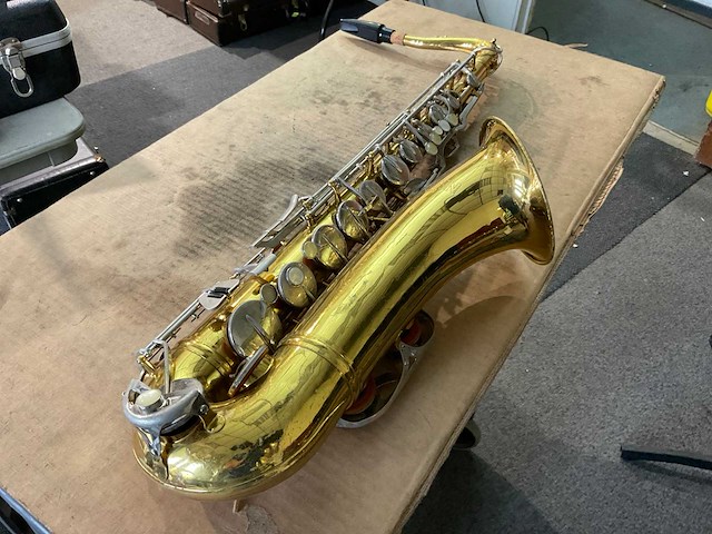 Conn 16m saxofoon - afbeelding 1 van  9