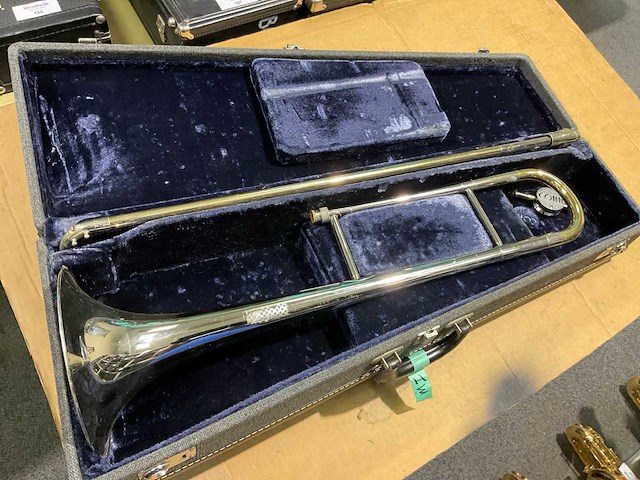 Conn trombone - afbeelding 7 van  8