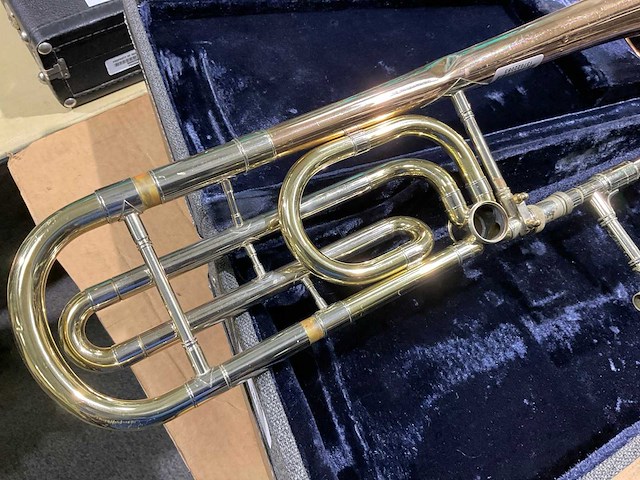Conn trombone - afbeelding 2 van  9