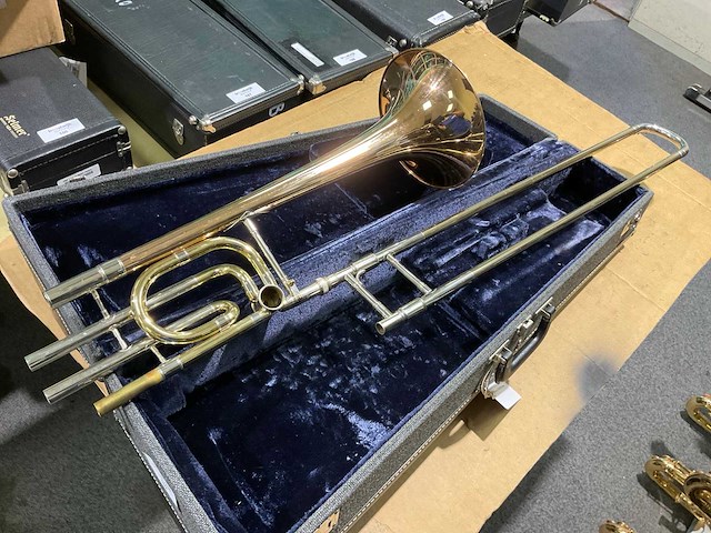 Conn trombone - afbeelding 1 van  6