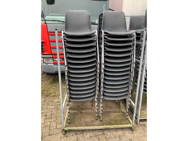 Connectable canteen chair (60x) - afbeelding 1 van  4