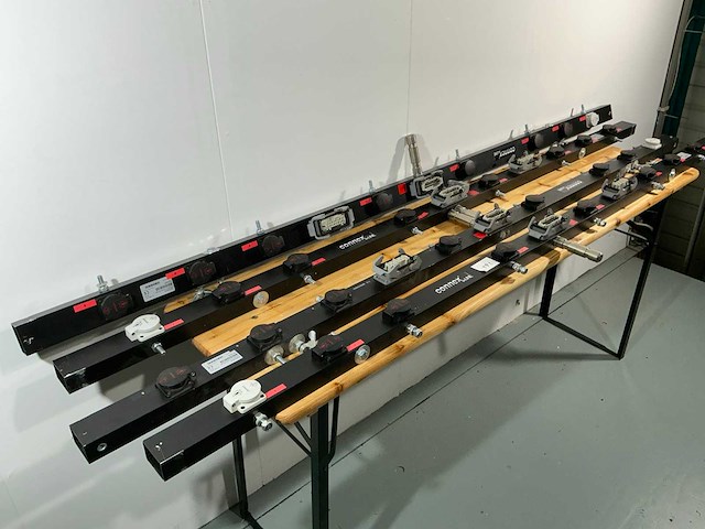 Connex - various light equipment (4x) - afbeelding 1 van  6