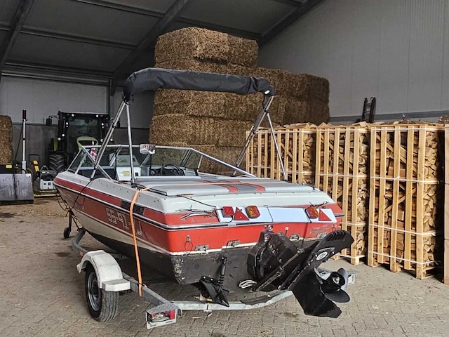 Conquest - 1990 - 5591yj - speedboot - afbeelding 4 van  14