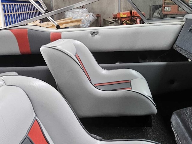 Conquest - 1990 - 5591yj - speedboot - afbeelding 8 van  14