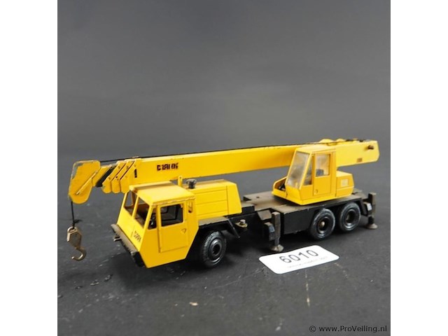 Conrad clark 720 kraanwagen - afbeelding 1 van  6