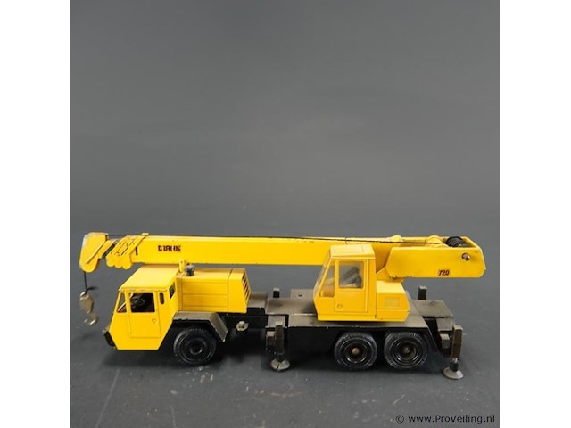 Conrad clark 720 kraanwagen - afbeelding 2 van  6