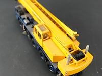 Conrad demag mobiele kraan, uitgevoerd in de kleuren van schiltmans. - afbeelding 3 van  7