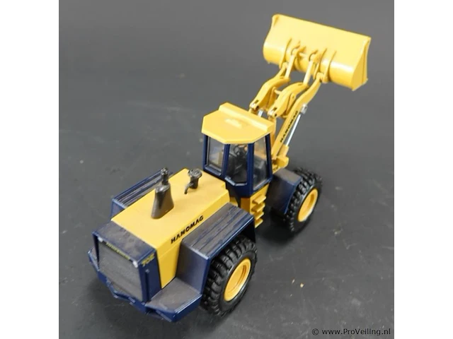 Conrad hanomag 70e wiellader - afbeelding 5 van  6