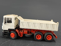 Conrad man f90 3-assige kipper - afbeelding 2 van  7