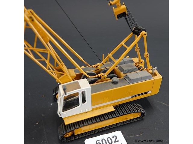 Conrad nr. 2731 liebherr hs 843 hd rupskraan - afbeelding 2 van  7