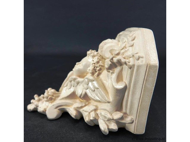 Console gedragen door putto - afbeelding 2 van  5