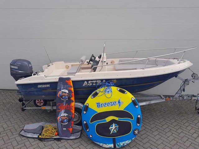 Consoleboot astra met yamaha 60pk efi 2009, blauw - afbeelding 1 van  32