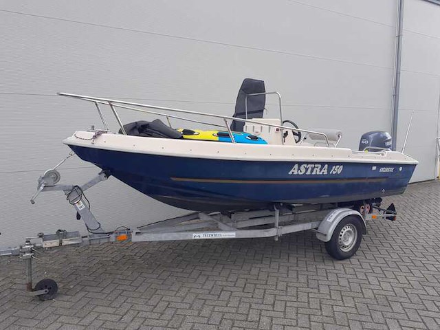 Consoleboot astra met yamaha 60pk efi 2009, blauw - afbeelding 12 van  32