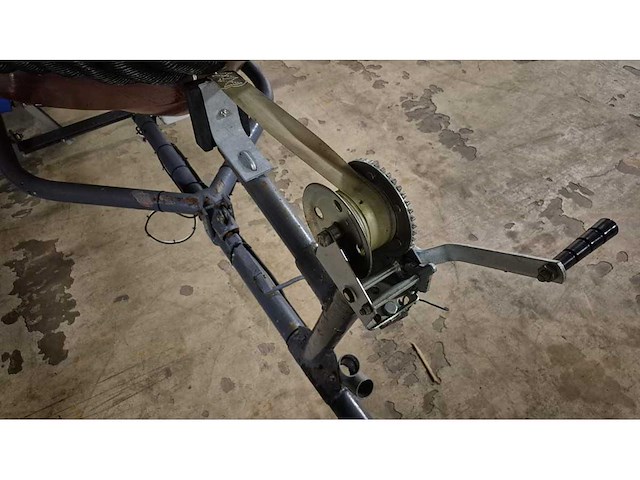 Consoleboot en visboot met inboard motor en kanteltrailer - afbeelding 24 van  35