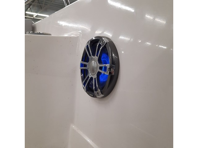 Consoleboot met 2x suzuki df150ap (2021) en kalf 3000-83l boottrailer, esr marine, sporty 24, 2022 - afbeelding 3 van  142