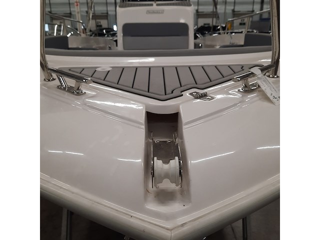 Consoleboot met 2x suzuki df150ap (2021) en kalf 3000-83l boottrailer, esr marine, sporty 24, 2022 - afbeelding 16 van  142