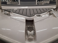 Consoleboot met 2x suzuki df150ap (2021) en kalf 3000-83l boottrailer, esr marine, sporty 24, 2022 - afbeelding 16 van  142