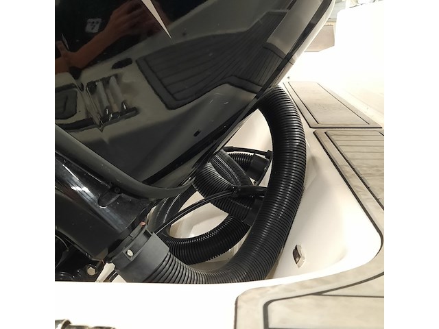 Consoleboot met 2x suzuki df150ap (2021) en kalf 3000-83l boottrailer, esr marine, sporty 24, 2022 - afbeelding 33 van  142