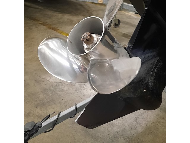 Consoleboot met 2x suzuki df150ap (2021) en kalf 3000-83l boottrailer, esr marine, sporty 24, 2022 - afbeelding 43 van  142