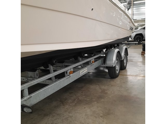 Consoleboot met 2x suzuki df150ap (2021) en kalf 3000-83l boottrailer, esr marine, sporty 24, 2022 - afbeelding 50 van  142