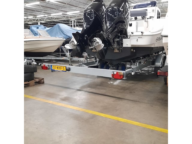Consoleboot met 2x suzuki df150ap (2021) en kalf 3000-83l boottrailer, esr marine, sporty 24, 2022 - afbeelding 54 van  142