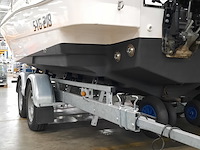 Consoleboot met 2x suzuki df150ap (2021) en kalf 3000-83l boottrailer, esr marine, sporty 24, 2022 - afbeelding 59 van  142