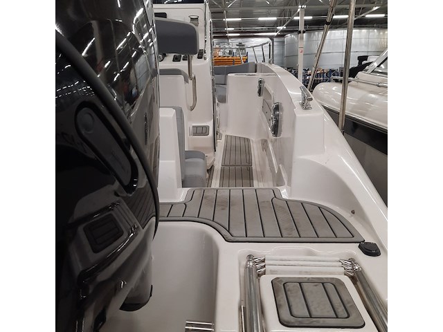 Consoleboot met 2x suzuki df150ap (2021) en kalf 3000-83l boottrailer, esr marine, sporty 24, 2022 - afbeelding 61 van  142