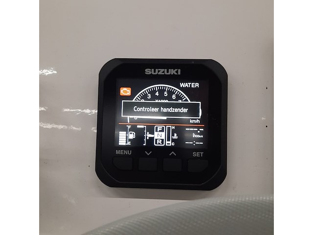 Consoleboot met 2x suzuki df150ap (2021) en kalf 3000-83l boottrailer, esr marine, sporty 24, 2022 - afbeelding 80 van  142