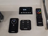 Consoleboot met 2x suzuki df150ap (2021) en kalf 3000-83l boottrailer, esr marine, sporty 24, 2022 - afbeelding 83 van  142