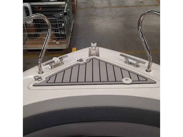 Consoleboot met 2x suzuki df150ap (2021) en kalf 3000-83l boottrailer, esr marine, sporty 24, 2022 - afbeelding 86 van  142