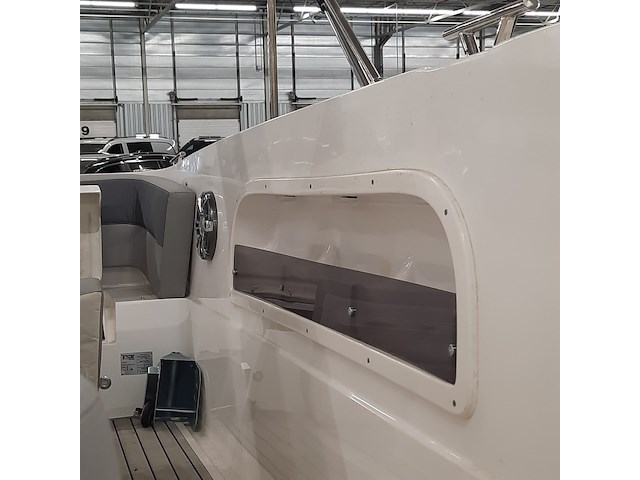 Consoleboot met 2x suzuki df150ap (2021) en kalf 3000-83l boottrailer, esr marine, sporty 24, 2022 - afbeelding 92 van  142