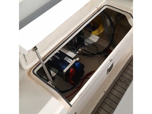 Consoleboot met 2x suzuki df150ap (2021) en kalf 3000-83l boottrailer, esr marine, sporty 24, 2022 - afbeelding 94 van  142