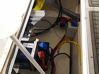 Consoleboot met 2x suzuki df150ap (2021) en kalf 3000-83l boottrailer, esr marine, sporty 24, 2022 - afbeelding 95 van  142