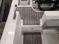 Consoleboot met 2x suzuki df150ap (2021) en kalf 3000-83l boottrailer, esr marine, sporty 24, 2022 - afbeelding 96 van  142