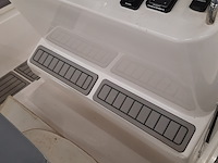 Consoleboot met 2x suzuki df150ap (2021) en kalf 3000-83l boottrailer, esr marine, sporty 24, 2022 - afbeelding 100 van  142