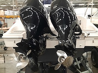 Consoleboot met 2x suzuki df150ap (2021) en kalf 3000-83l boottrailer, esr marine, sporty 24, 2022 - afbeelding 116 van  142