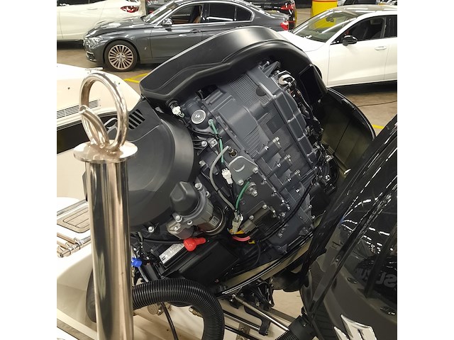 Consoleboot met 2x suzuki df150ap (2021) en kalf 3000-83l boottrailer, esr marine, sporty 24, 2022 - afbeelding 130 van  142