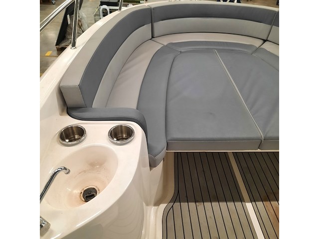 Consoleboot met 2x suzuki df150ap (2021) en kalf 3000-83l boottrailer, esr marine, sporty 24, 2022 - afbeelding 136 van  142