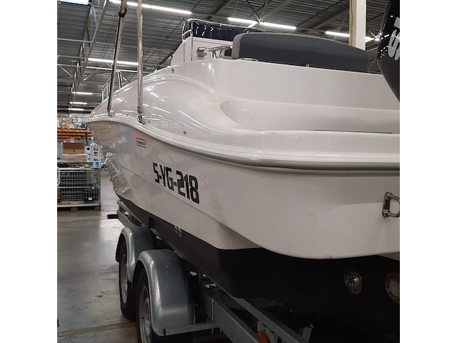 Consoleboot met 2x suzuki df150ap (2021) en kalf 3000-83l boottrailer, esr marine, sporty 24, 2022 - afbeelding 132 van  142